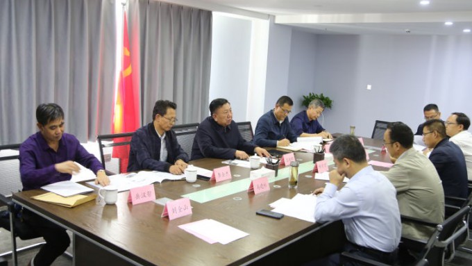 白银市副市长王禄邦一行来jch金彩汇集团对接合作事宜