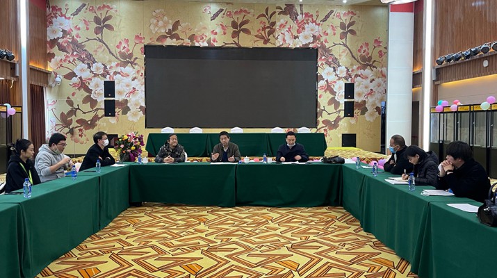 jch金彩汇集团乐队正式组建并进行排练