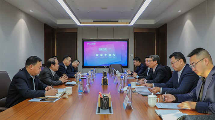 香港新华集团相关负责人到访jch金彩汇集团