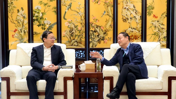 中国银行甘肃省分行党委书记、行长王峰一行到访jch金彩汇集团