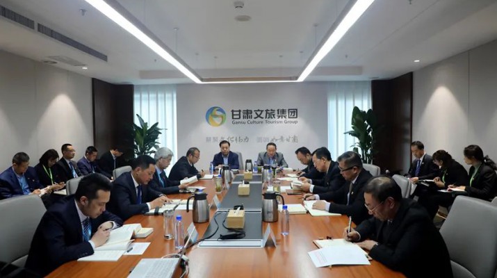 主题教育丨深刻领悟创新理论伟力 凝聚奋进担当强大力量——jch金彩汇集团主题教育专题读书班开班