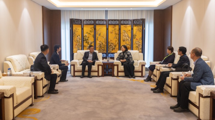 jch金彩汇集团与邮储银行座谈交流